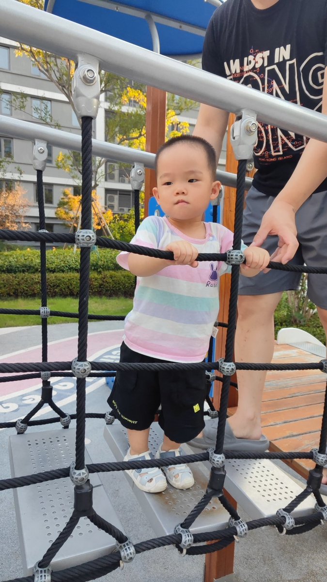Janekidd105's tweet photo. 在哪发牢骚都会被judge，还是这里吧，朋友圈真作呕，有些人跪舔到这份上，还有些人么，呃就是难评。 https://t.co/Blr9iZ91Xq