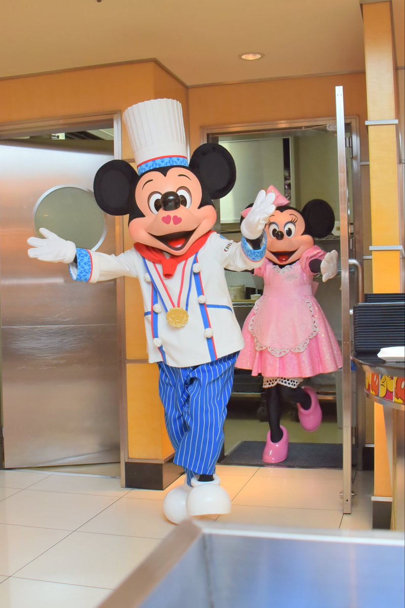 よにんに戻ってくれ〜(ᯅ̈ )
1人(しかも1枚とかしか撮れない)に8000円は払えんよ……