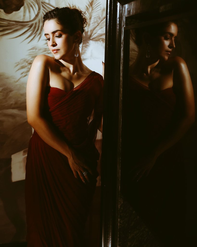 garimaaaah's tweet photo. Hello sb kaise ho, aaplog 🖤 https://t.co/C9PA9XlDus