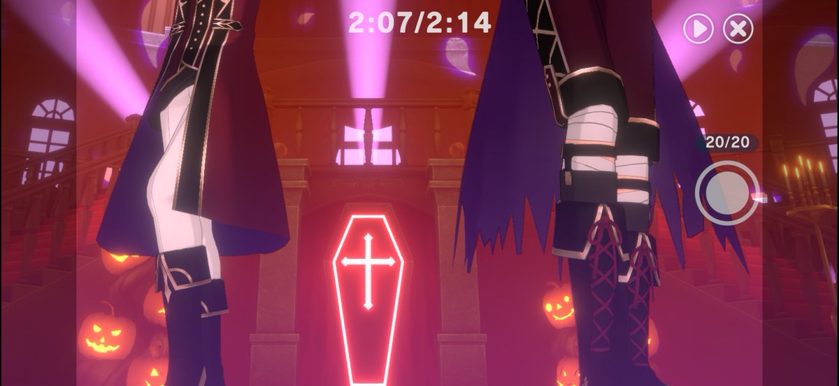 Seogil_'s tweet image. 이츠키 슈 자기는 그저 백바지에 부츠 입을 때 미카한테는 반바지도 입혀야하고 니삭스도 입혀야 하고 부츠도 신겨야하고 붕대도 감겨야하고 삭스가터도 착용시켜야 하고 그와중에 보일듯말듯 맨살도 보여줘야 한다는 미친 디테일에 집착한 거 ㄹㅇ 감탄만 나오긔