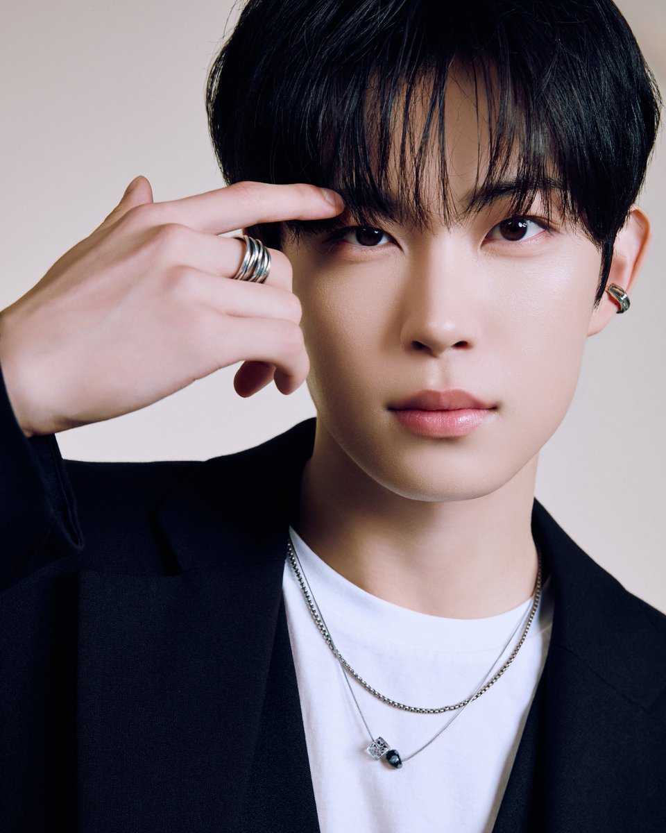 ALD1_official's tweet image. ALPHA DRIVE ONE (알파드라이브원) Official Profile

#GEONWOO #건우

#ALPHADRIVEONE #ALD1
#알파드라이브원