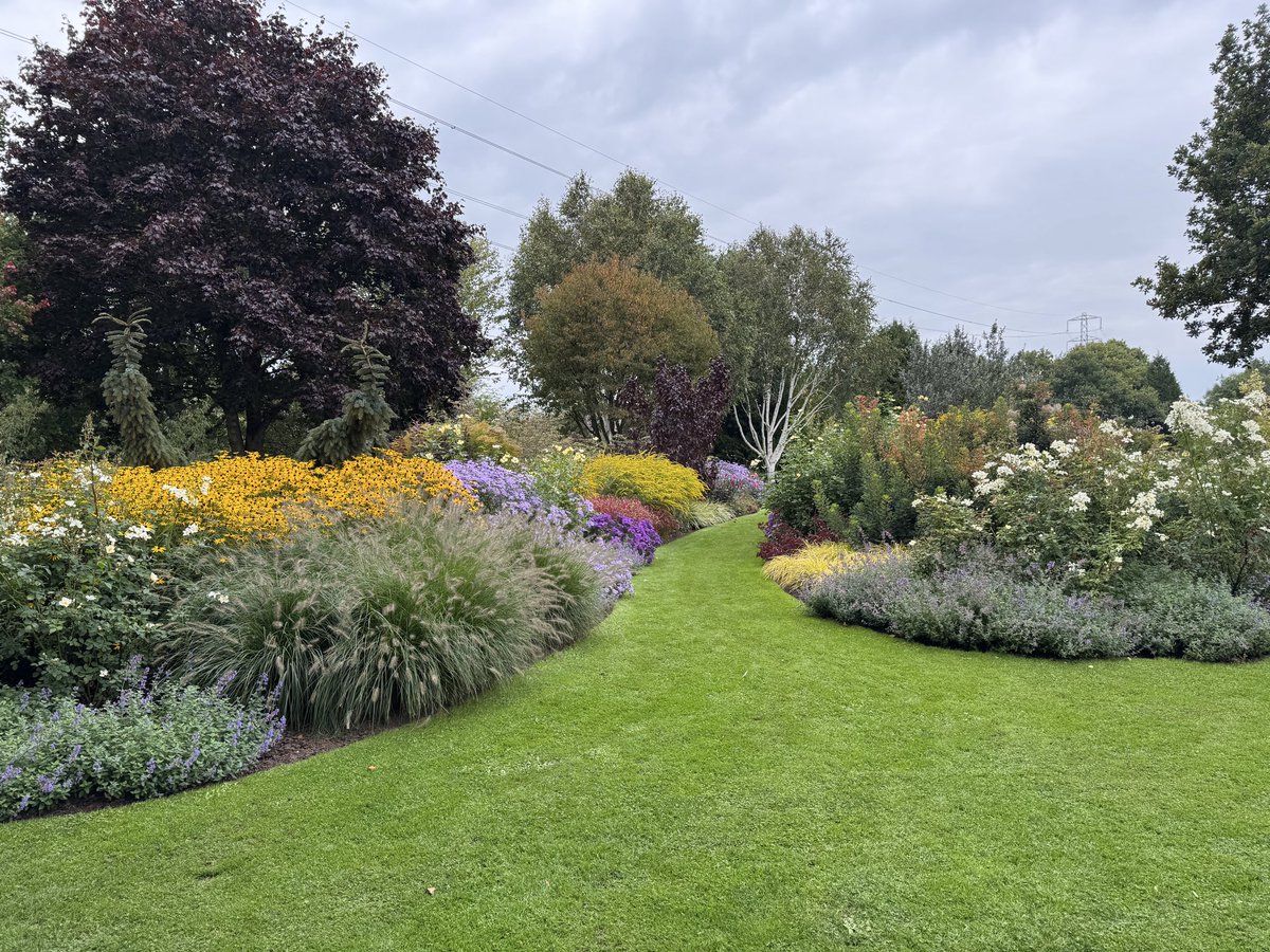 thomasjameswynn's tweet image. John’s garden at Ashwood nurseries.