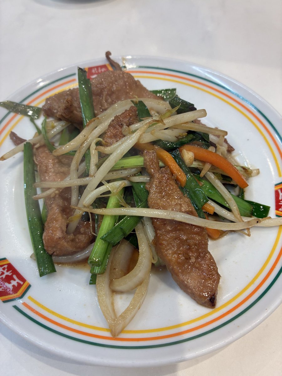 shimashima0ft's tweet image. 昼食は餃子の王将🥟ちびちびとレバニラ、麻婆豆腐、餃子、子供の白胡麻担々麺を少し分けてもらう。久しぶりの王将を満喫
#餃子の王将　#日曜日　#餃子