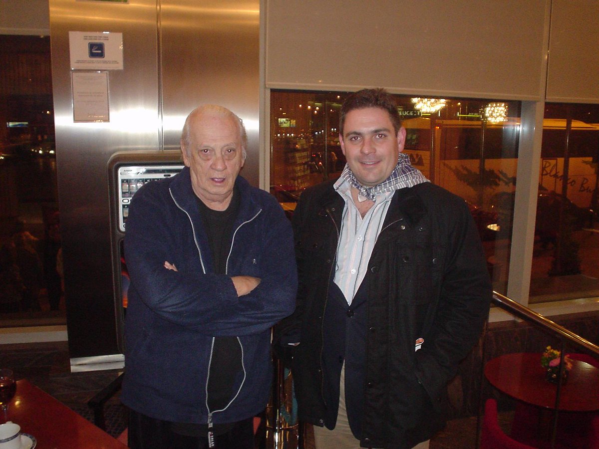 Hoy es una mañana especial en Las Ventas.
<a href="/SegundoAvisoTV/">SegundoAviso</a> <a href="/TelevisionTveo/">TVeo Televisión Linares</a>