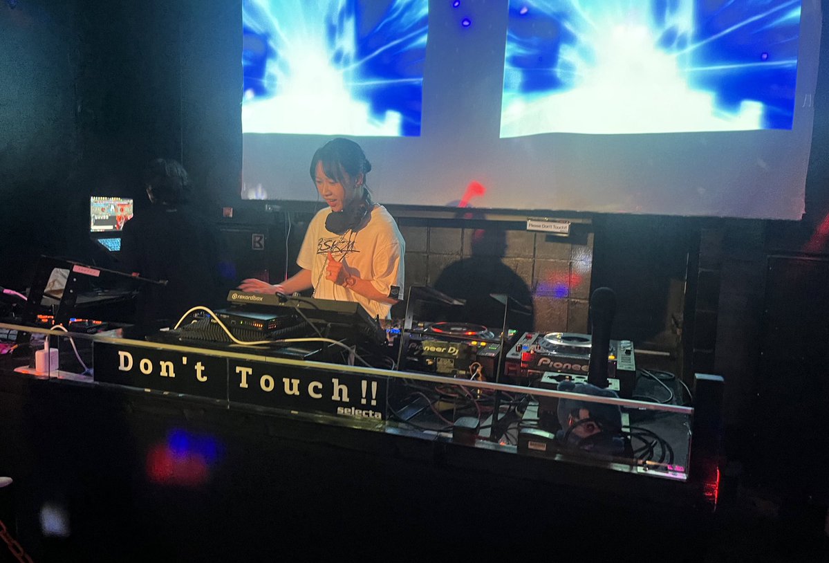 kyun_dj's tweet image. #kyun福岡 #kyun 

DJ せの 
ゲストVJシンジロー

です！盛り上がってます👏👏👏👏