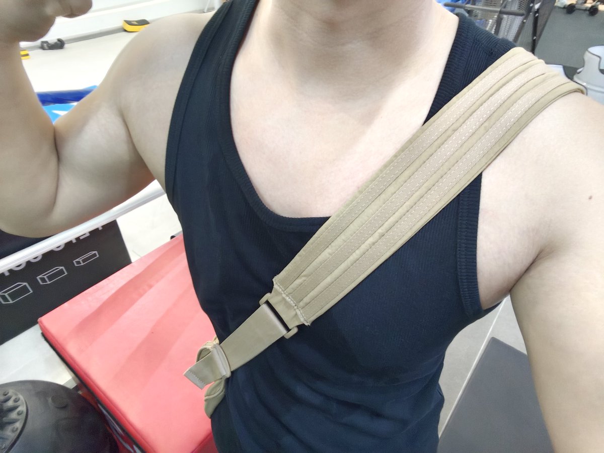 cerry1810's tweet image. iiii #4i #iiii