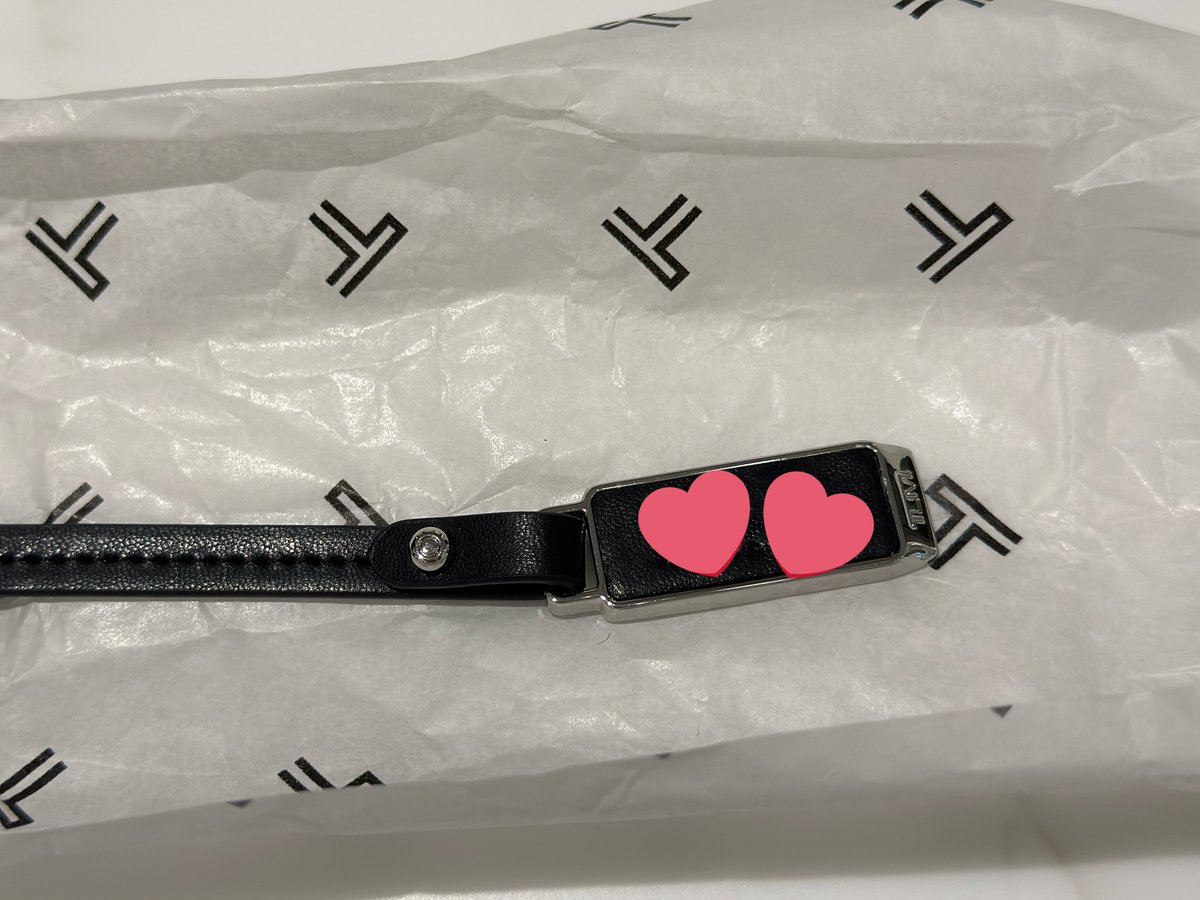 ハワイで買ったTUMIのネームタグ、銀座の店舗に持って行ったらすぐに刻印してくれた🫶
購入証明求められて初めて海外のEメールでもらうレシートが役に立った。