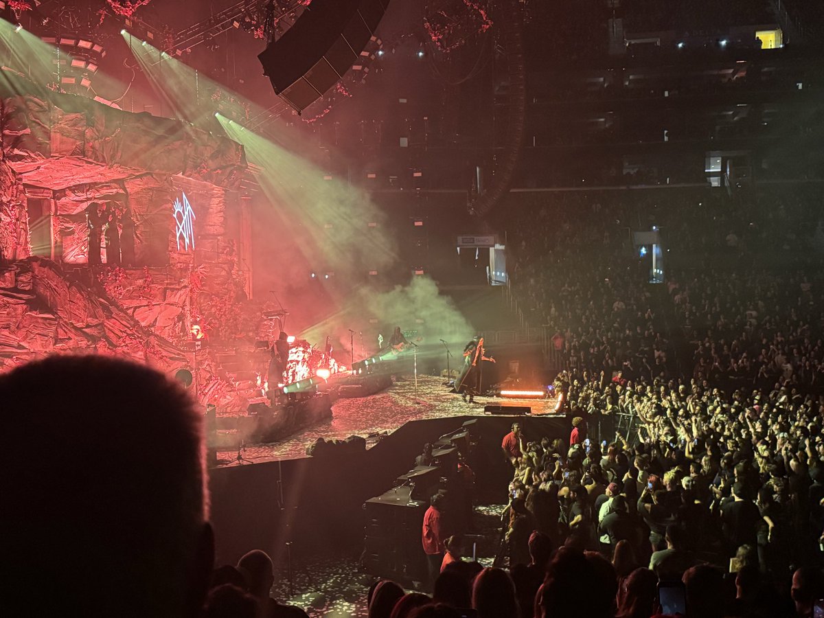 I fucking love Sleep Token

It’s always a privilege to attend a local ritual