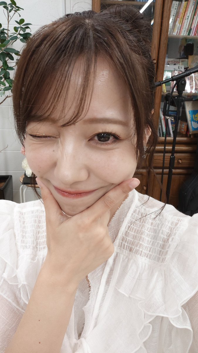 bd571113's tweet image. 2025-10-12(日曜日)
#みらいCUBE

今日もまったりとライブが終了😃

#福本愛莉 自撮り
#シンガーソングライター
#路上ライブ

#ふくも党
#あいりと共にどこまでも

#ウチまる
#YouTube配信
