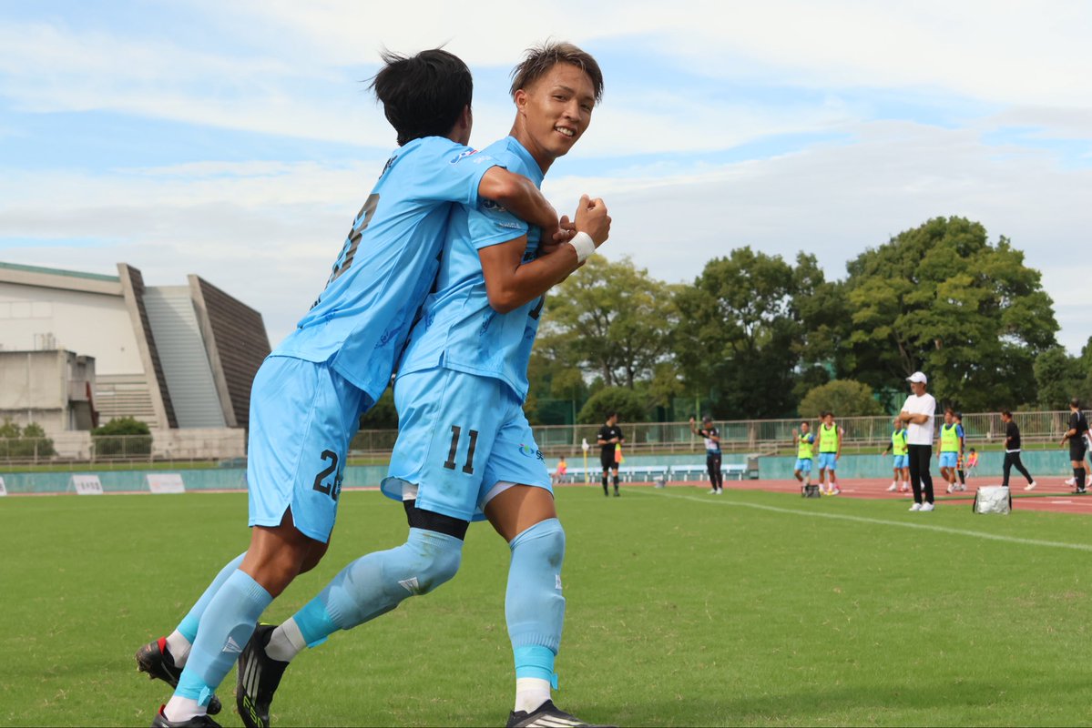 GamePhoto📸vs飛鳥

こぼれ球から #三宅海斗 のパーフェクトボレー✨🦵🏻⚽️
今季4ゴール目🔥

#レイラック滋賀 #滋賀にJリーグを