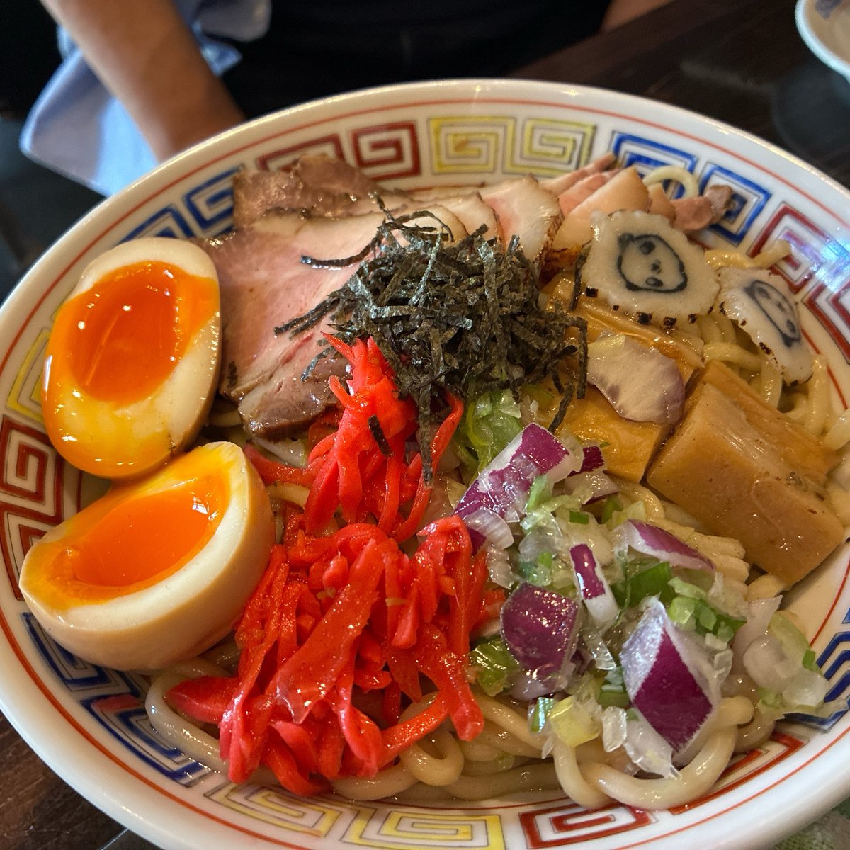 spinner0914's tweet image. 最高でした‼️👍🙇　#煮干しあえそば
#究極の煮玉子　#中華そば鳴門
