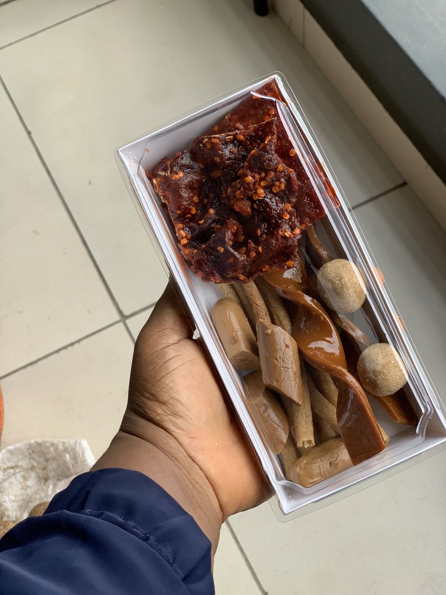 haduki_ewa's tweet image. Please help retweet 🫶

Will you be @Muslimtechexpo today? Enjoy every moment with our local snacks &amp;amp; our natural relaxant drink ‘FURA YOGURT😍

Send a dm @Leemah_thequeen to get ur fav honey kulikuli, honey &amp;amp; spicy Kilishi, creamy kokoro, donkwa, combo pack, etc 🫶, Thank you🥰