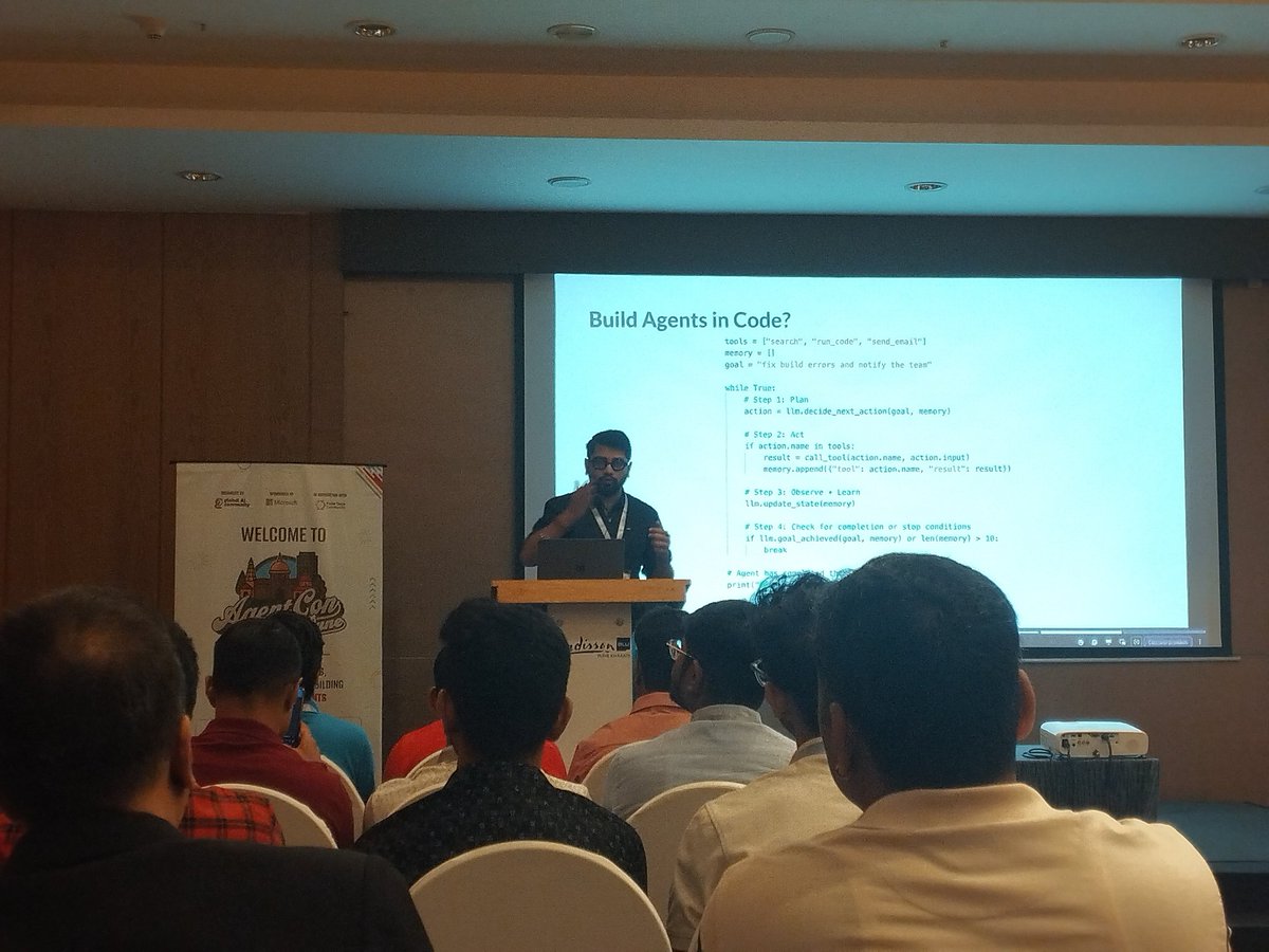 siddheshpg's tweet photo. #AgentCon2025 #AgentConPune #AgentConPune2025

Attending awesome sessions, speakers and community members. https://t.co/mxcRDyntgs
