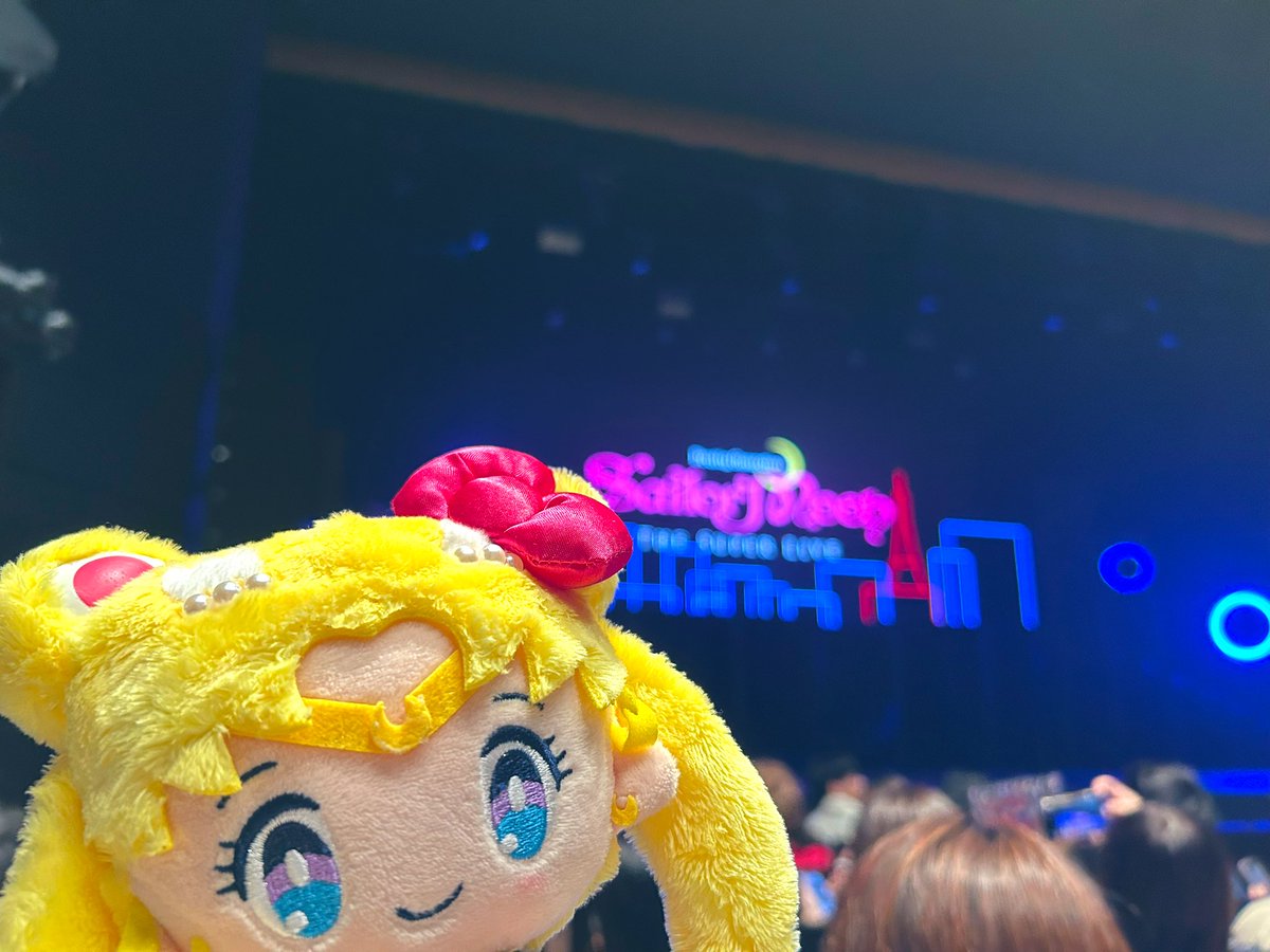 ruirui00202's tweet photo. #SailorMoonTheSuperLive 

スパライ最高だった…

久しぶりに5戦士、そしてタキ様に会えてキラキラをチャージできた…˶ˊᜊˋ˶♡♡

ずっと忙しくて離れてたけど、一気にセラムンが大好きだ私に戻れてずっとうるうるしてた…

ありがとうセーラー戦士たち🌙* :ﾟ https://t.co/hFOSeqqSw9