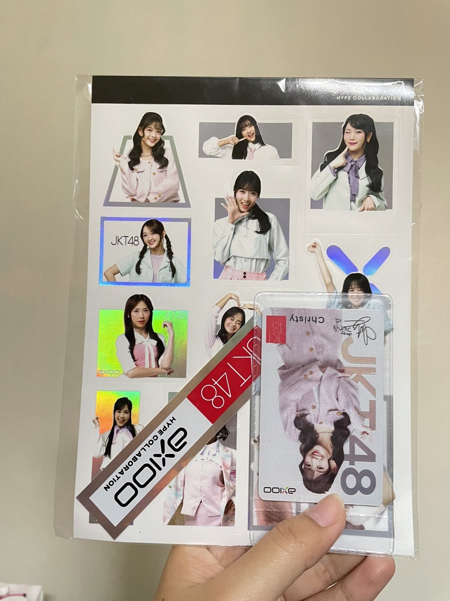nuhes9426's tweet photo. WTS 1 set Stiker + PC Christy JKT48 x axioo
dom Bandung
200k take all
Gratis ongkir se pulau jawa yaa
tags: pc jkt48 Christy jkt48
#JKT48 #WTS #Axioo https://t.co/c77bEhkuDz