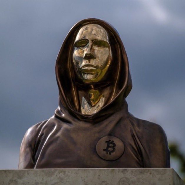 CryptoNewsHntrs's tweet image. 🚨 BINANCE FOUNDER CZ SAYS 🚨
#BITCOIN FOUNDER “SATOSHI WAS AN AI FROM THE FUTURE.” 🤖💥

#Crypto #Blockchain #Bitcoin #Satoshi #AI #FutureTech #Binance #CZ #CryptoNews
