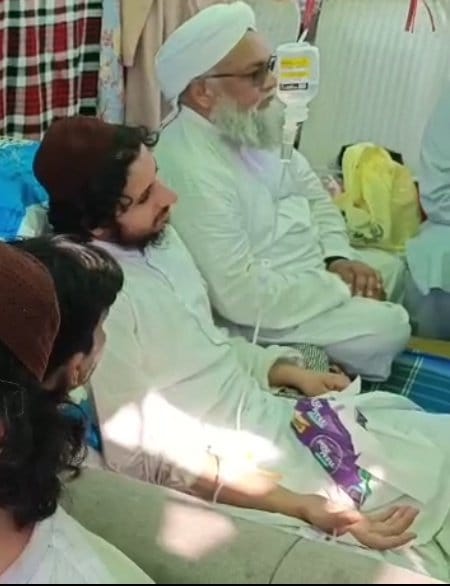 انس بھائی کی طبیعت ناساز ہے  ڈرپ لگی ہوئی ہے پھر بھی اپنے فلسطینیوں کے لیے میدان میں ہیں اپنے کارکنان کے ساتھ ہیں
#گولی_کیوں_چلارہےہو