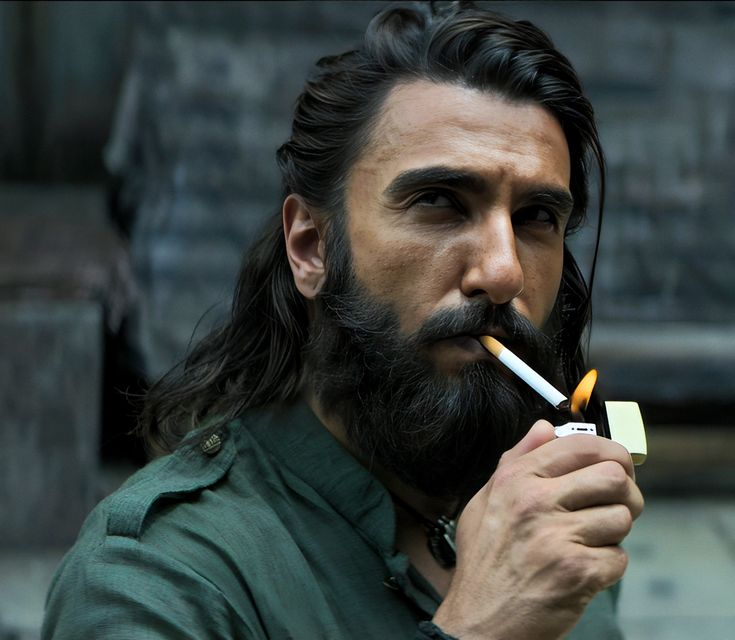 amitkarn99's tweet image. #Dhurandhar's NEXT ASSET is the highly anticipated recreation of #NaDilDePardesiNu! Get ready for new film footage and a song that'll own the charts!
Releasing DIWALI WEEK!
Trailer drops Mid-November. See it all in cinemas DECEMBER 5, 2025!
#RanveerSinghโฆ
