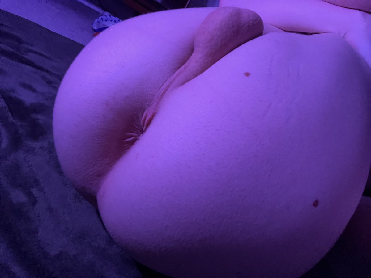 OssPaws's tweet photo. New Pinned!!!
-
⛤—————————⛤ 
 🦌 Hai!!! This is Ossians Weird Side (:€
 🐾 Gender Fucked :3 (they/them)
 🦮 Moots DM me!!!
 🌲Any Tips include DM access!!
⛤—————————⛤
- https://t.co/EznvxEXliI