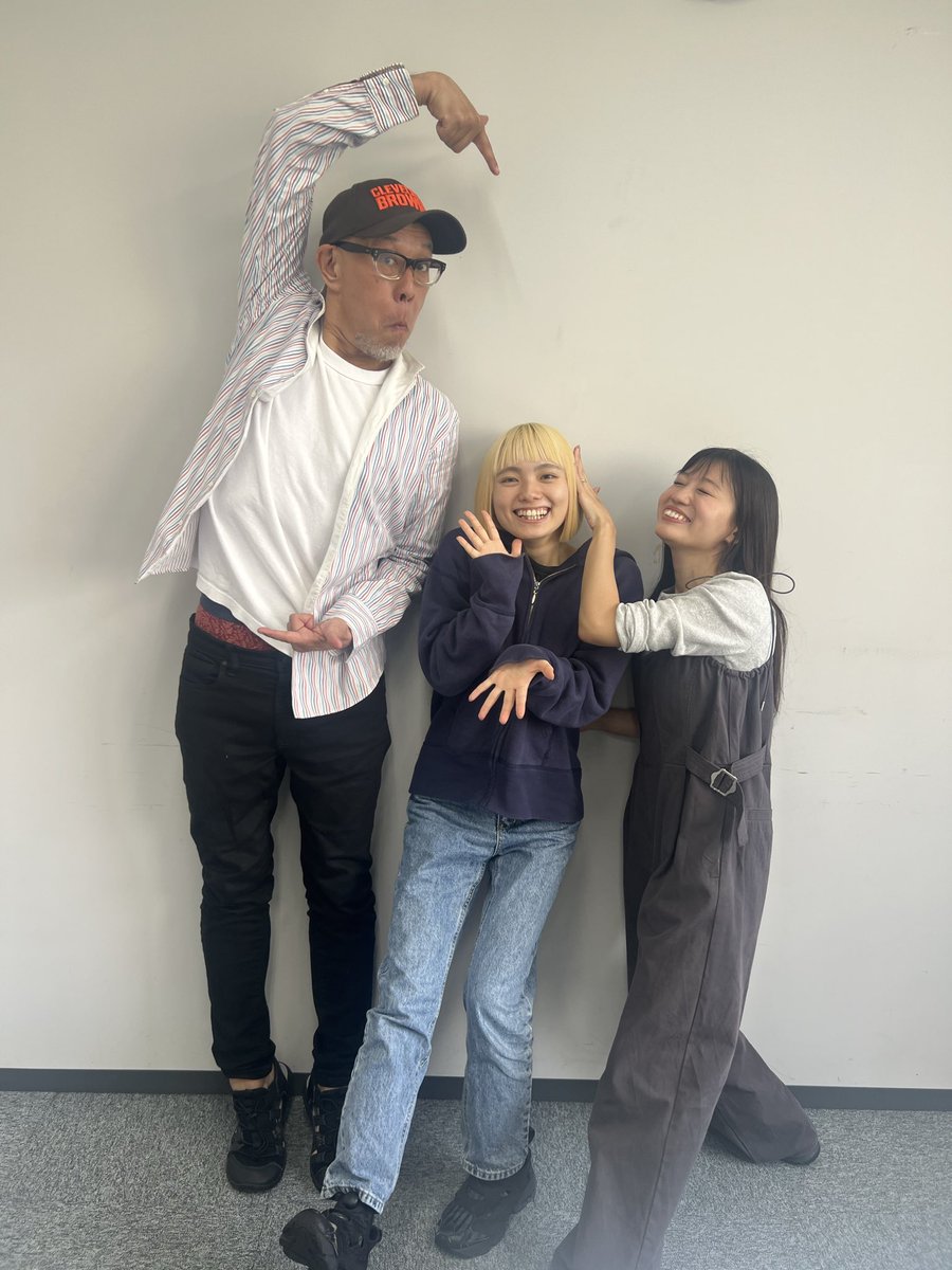 STVラジオ📻👾
『TIME for Theater』
本日17:30から！！

今週も内崎帆乃香さんをゲストにお迎えし！💘
幅広い年齢の方々と作る舞台、
役者の世界の上下関係について👫
をお話ししていきますよ〜！！

メールお待ちしております💌
✉️➡︎tft@stv.jp

#TFT演劇のラジオ
#stvradio