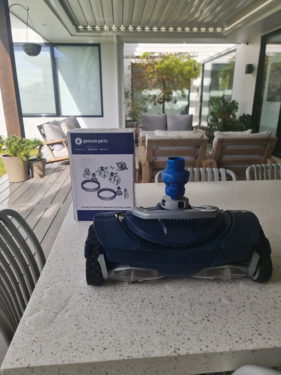 mnqw443's tweet image. #poolrobot finally fixed.
Working perfectly.