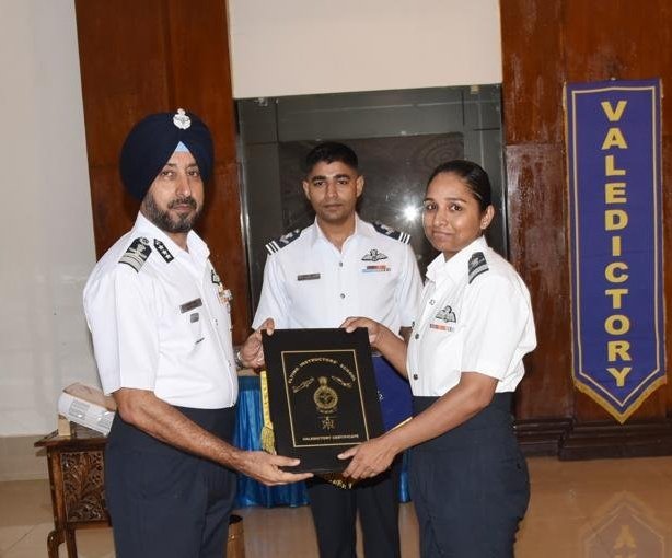 MERE PIYARE BHAARTII CHOTIYEEE SHIWANI KI 2 YEARS OLD PIC SHARE KAR KE KHUSH HOTE HOWE.