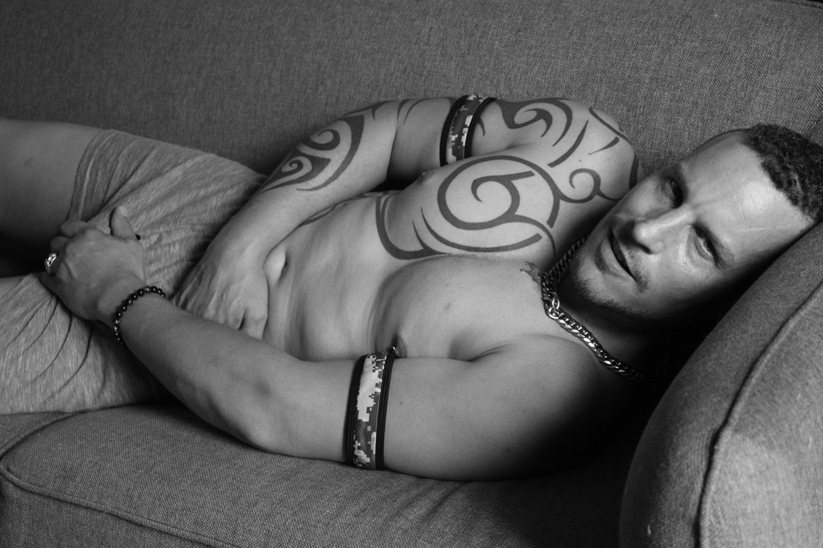 vincehawk25's tweet photo. #gay #gaylife #gaymale #gaymec #photos #photomodele #modèle #modelphotos @pphotographe17 https://t.co/PgghxylPzC