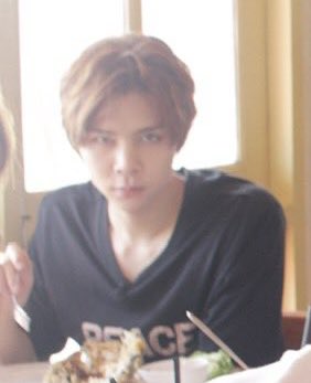 j0hnnxsuh's tweet photo. 이거 완전 쟈니칼 https://t.co/mIOfkH8TNP
