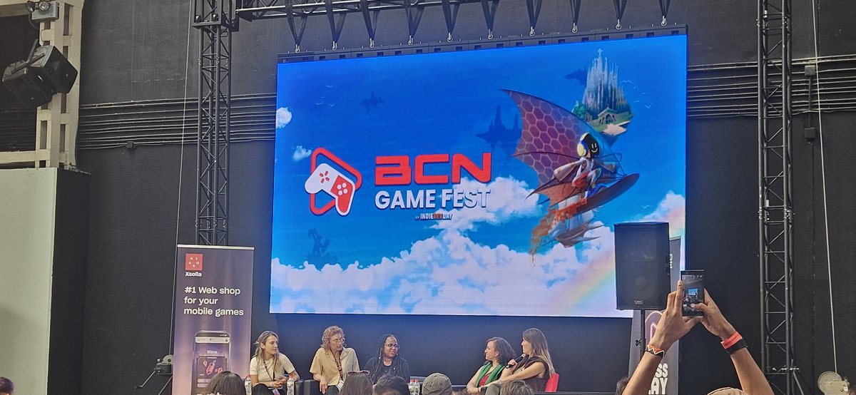 Lots of players trying the New demo of our game Detective of the Dead. Make tacos, solve cases still today at <a href="/bcngamefest/">BCN Game Fest</a> <a href="/IndieDevDay/">IndieDevDay</a> #bcngamefest #indiedevday
Or register for the upcoming playtest on Steam. Great conference w <a href="/Kickstarter/">Kickstarter</a> <a href="/Xsolla/">Xsolla</a> + Japan &amp; Mexico Delegation