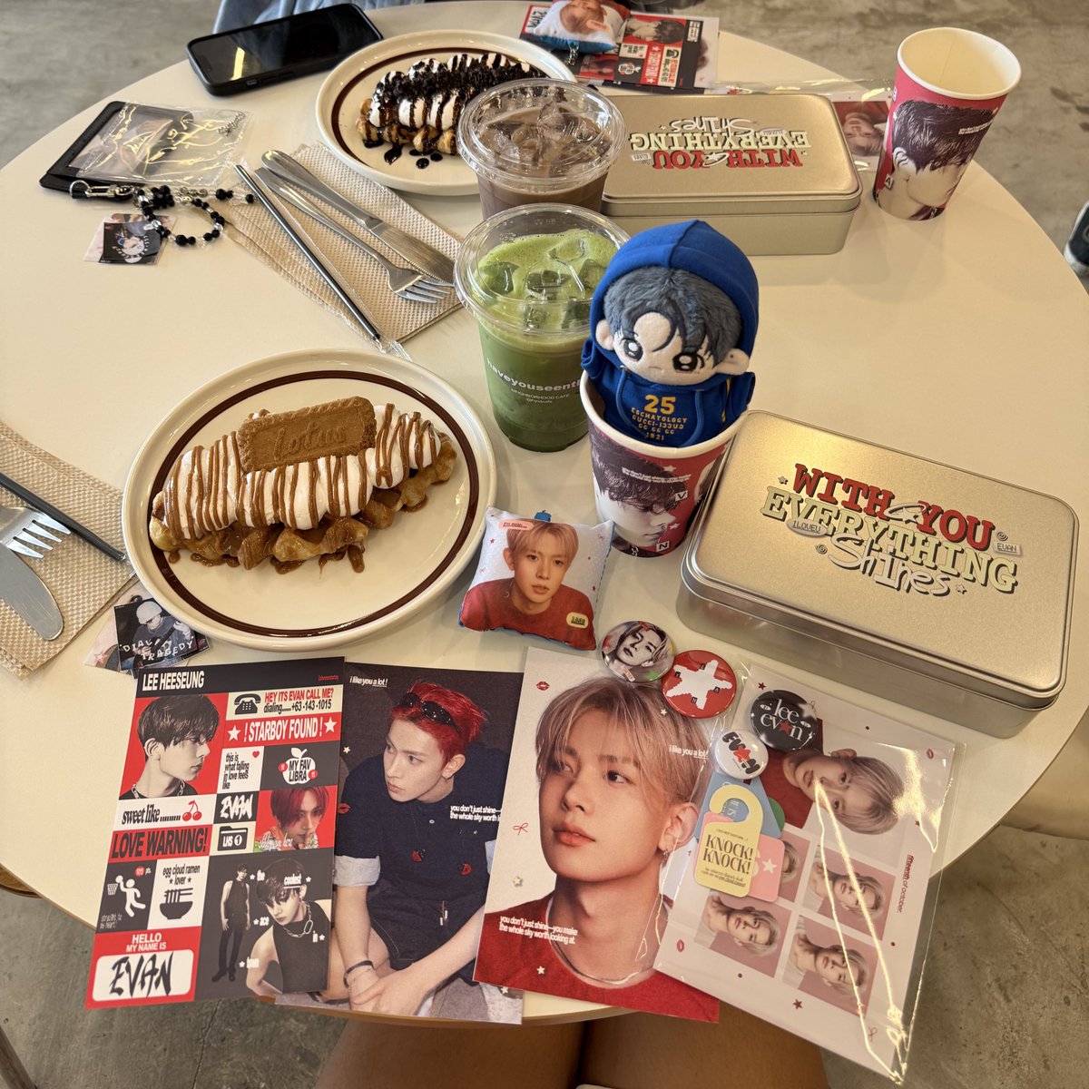 iza ˙⋆✮ tweet media