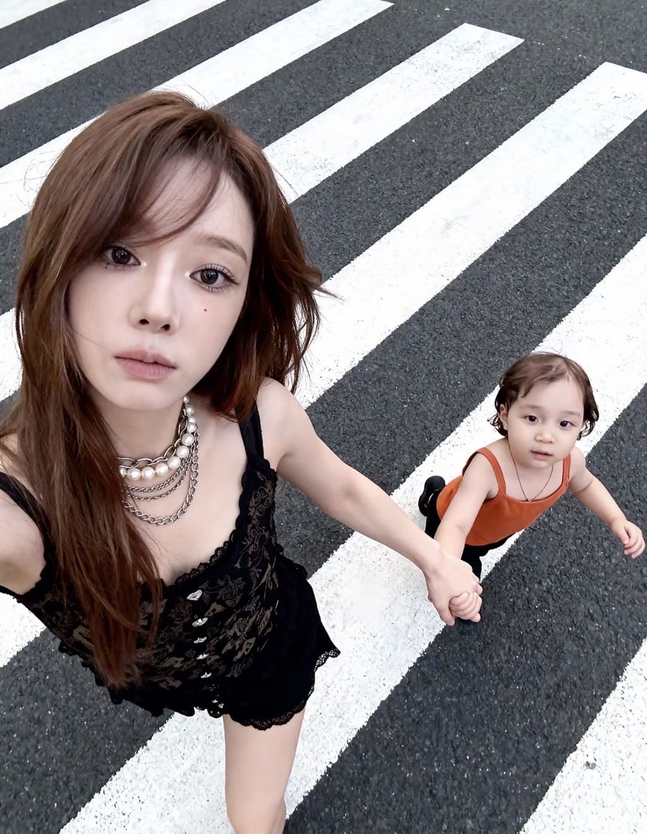 미친 이게뭐야
너무 귀여워 집어 삼켜야해