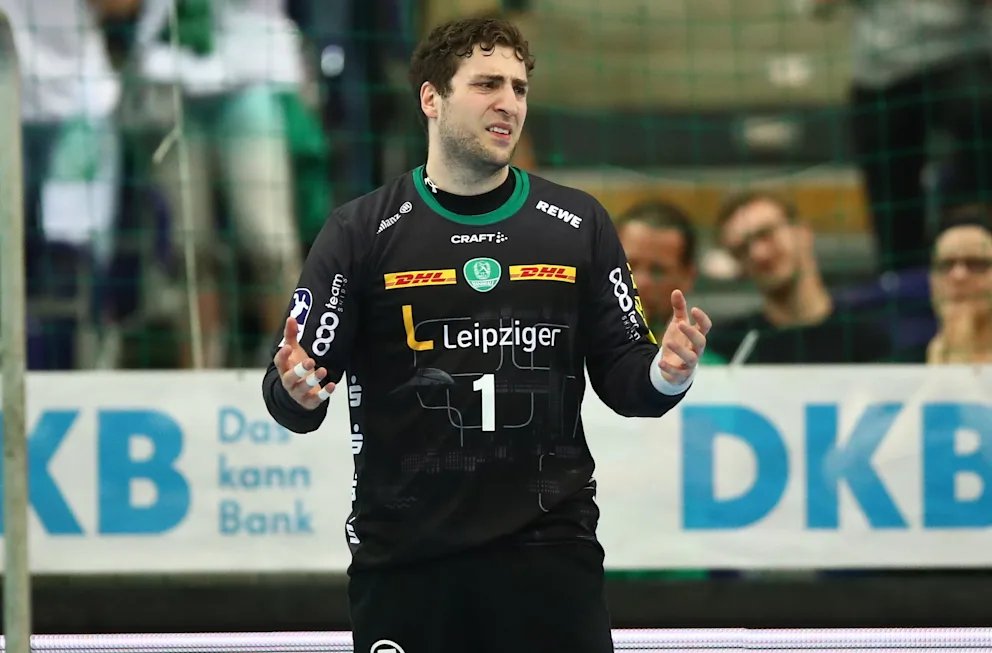 Hen Livgot tweet media