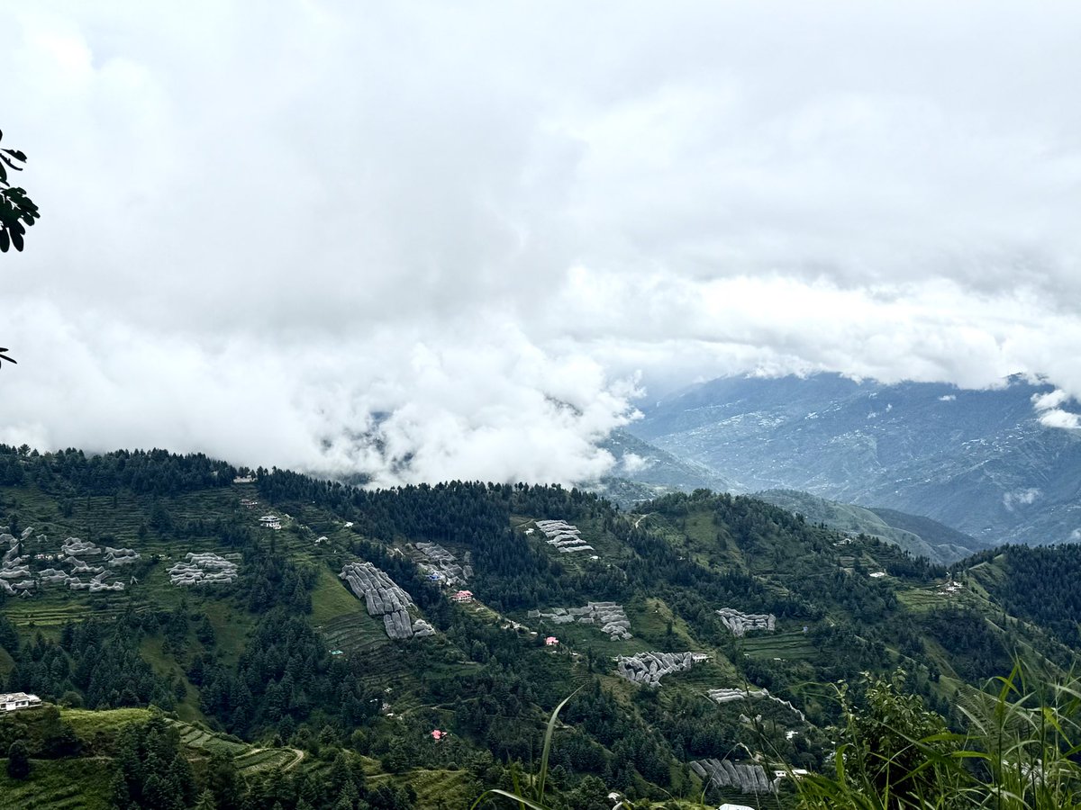RahilMahajan07's tweet image. 📷 (Instagram) catchynature2021

#NaturePhotography #landscape #mountains #nature #photography #sundayvibes #clouds #cloudscape #sundaythoughts #NatureBeautiful