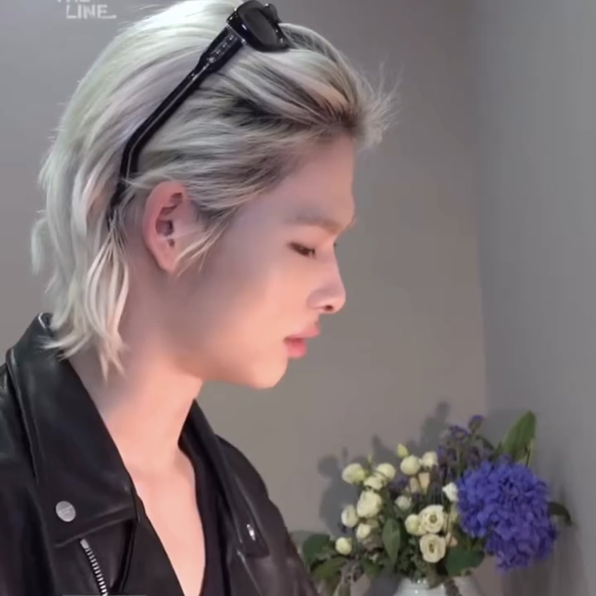 define a doll face #NI_KI #니키