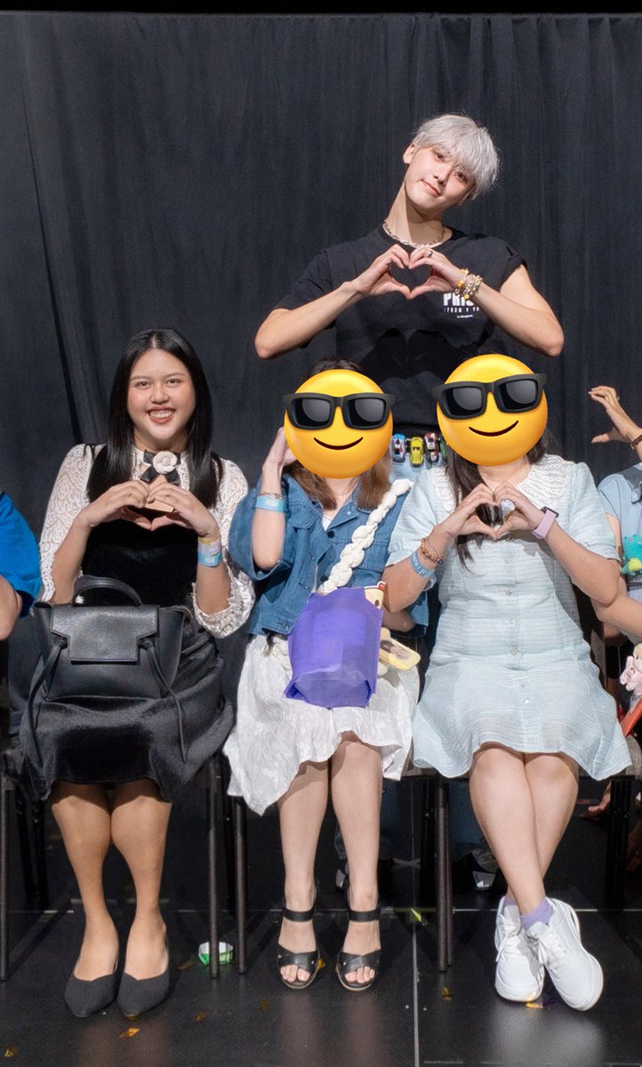 ptrjsw's tweet photo. จะปริ้นแปะฝาบ้าน 😆 ตานาน่ารักมาก กรื้ดดดดด รูปออกมาดีกว่าที่คิด 😌 จำได้ว่า มันเร็วมาก😆 
ขอบคุณ ทาง @SPACEENT_2024  ที่พา ตานามาหานะคะ 🥰
#PRISMfromYtoA_BANGKOK
#ASTRO #아스트로
#윤산하 #YOONSANHA https://t.co/zfiq4QnlGz