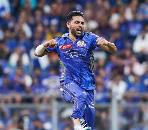 KunalBhanwala's tweet image. ⚡ Deepak Chahar is all set for the mega auction storm!
RCB ready to chase him hard when the bidding war kicks off! 🔥💸 #IPL2026 #DeepakChahar #RCB #CricketFever
