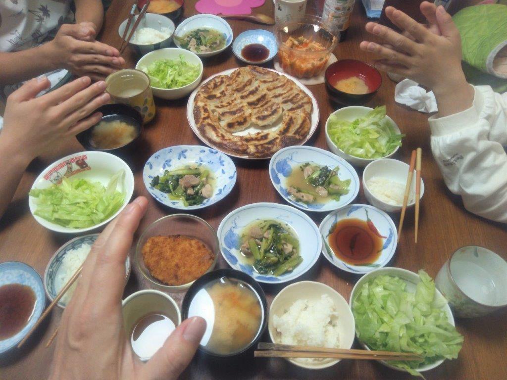 SusumuNaka65141's tweet image. #USA #TRUMP
Soldiers, your lives are meant to be lived with your beloved families.
Have dinner with your family.
Do not choose war, which steals your life, your future, and all the happy moments you could spend with your family!

#GAZA #ISRAEL
#RUSSIA #UKRAINE