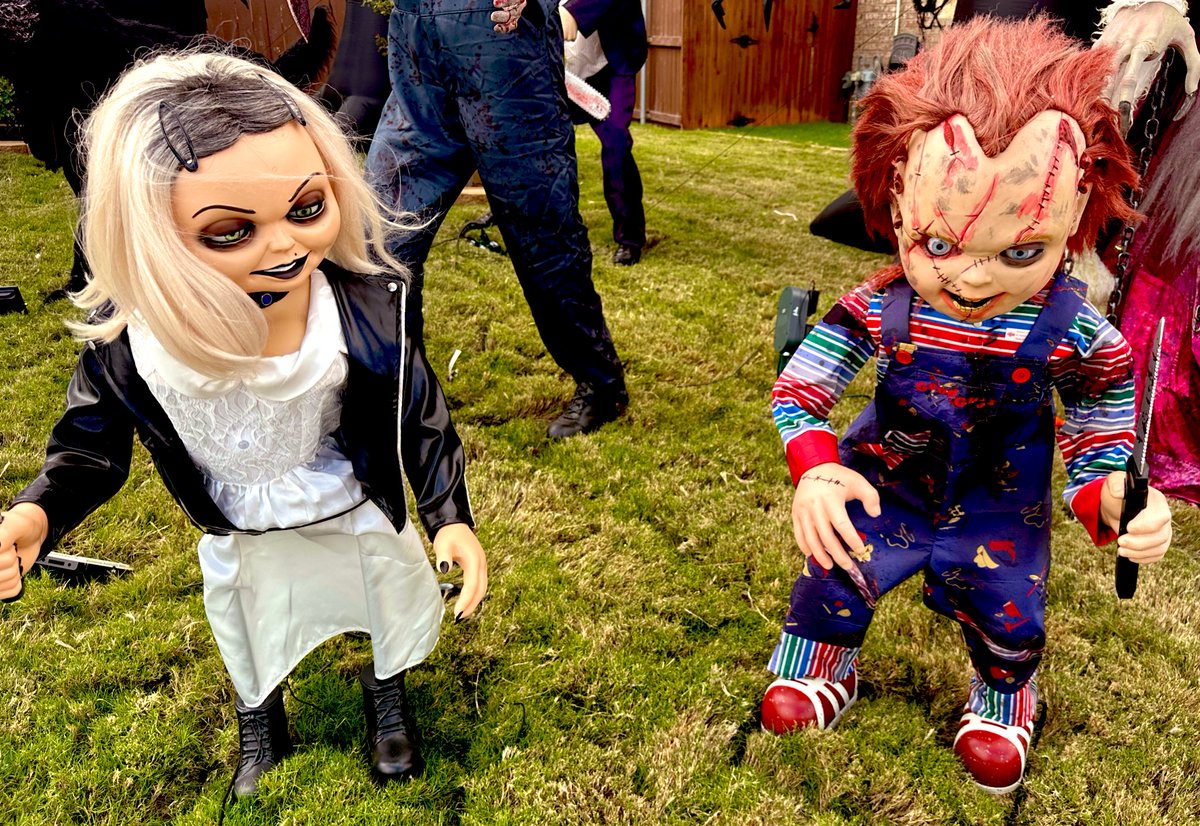 MagnetReconnect's tweet image. Halloween