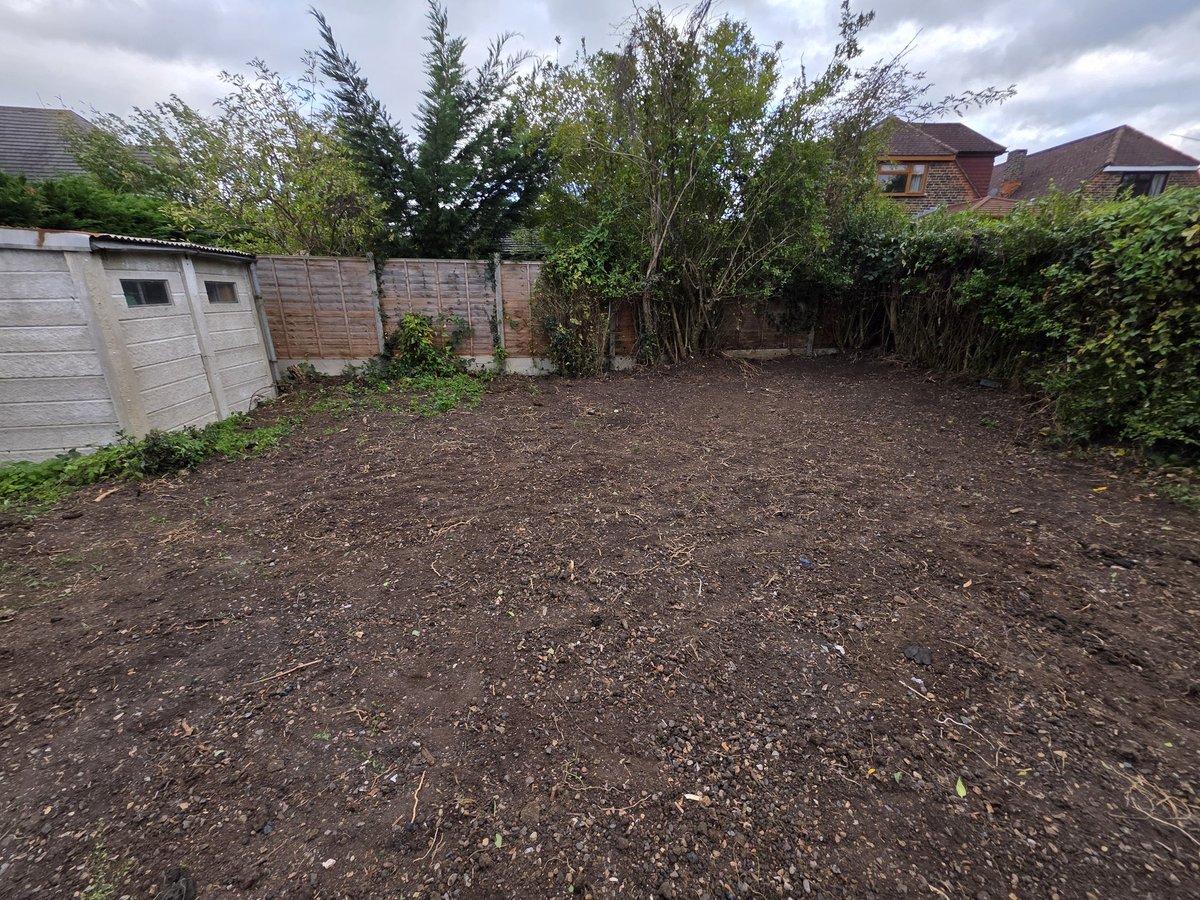 VMpropertyDIY's tweet image. V&amp;amp;M Property Services 
📞☎️👌😊🛠️🧰🚐🪜#diy #trade #windsor #maidenhead #datchet #goodquality
Complete Property Maintenance  #smallprojects #largeprojects 🚐🧰🛠️ @aleexander_007 @vodafoneuk ☎️ @renaultuk #renaulttrafic 🚐 @samsunguk📱#s25ultra
