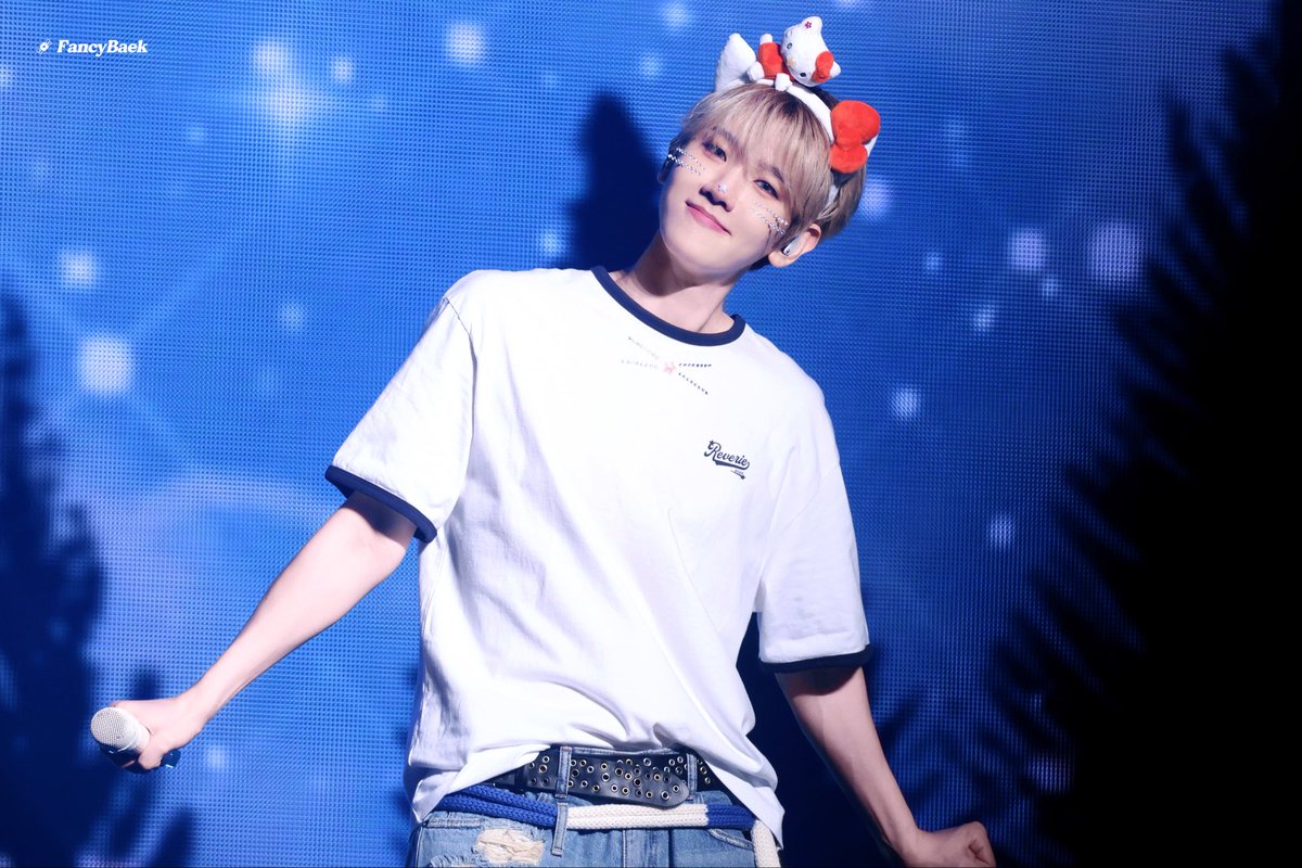 FancyBaek tweet media