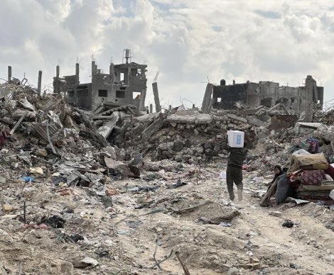 VerbalKint21453's tweet photo. En Gaza votaron a Hamas para q los gobierne 

En Montevideo votaron al FA para q los gobierne 

Misma mentalidad, misma destrucción. Ciudades hermanadas https://t.co/vvClmMKaJA