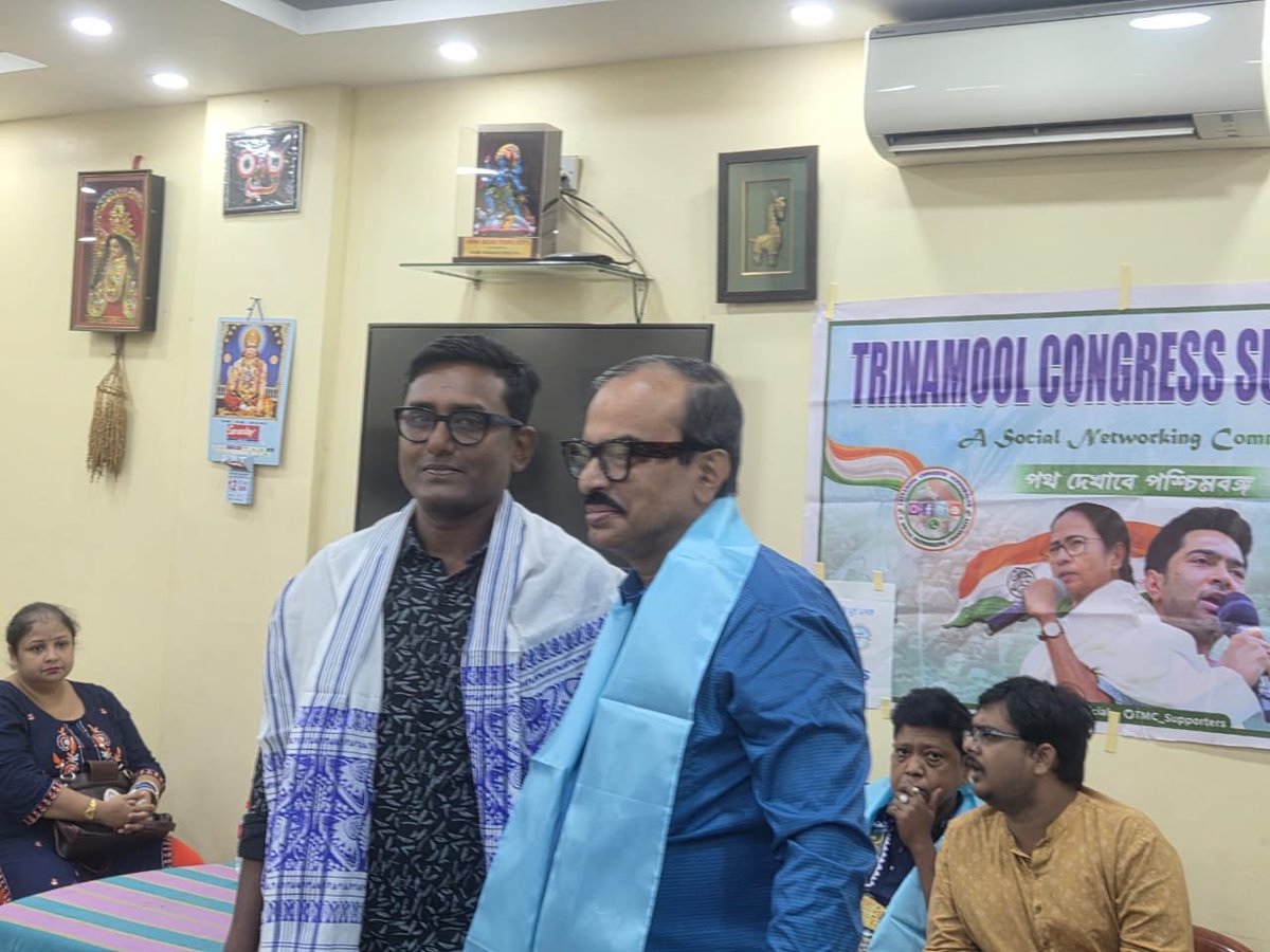 MrityunSpeaks's tweet image. আজ উত্তর কলকাতায় সোশ্যাল মিডিয়ার তৃণমূল কংগ্রেসের পুরনো কমিউনিটি TMCS-এর উদ্যোগে বিজয়া সম্মিলনী।
@TMC_Supporters
#TMCS
