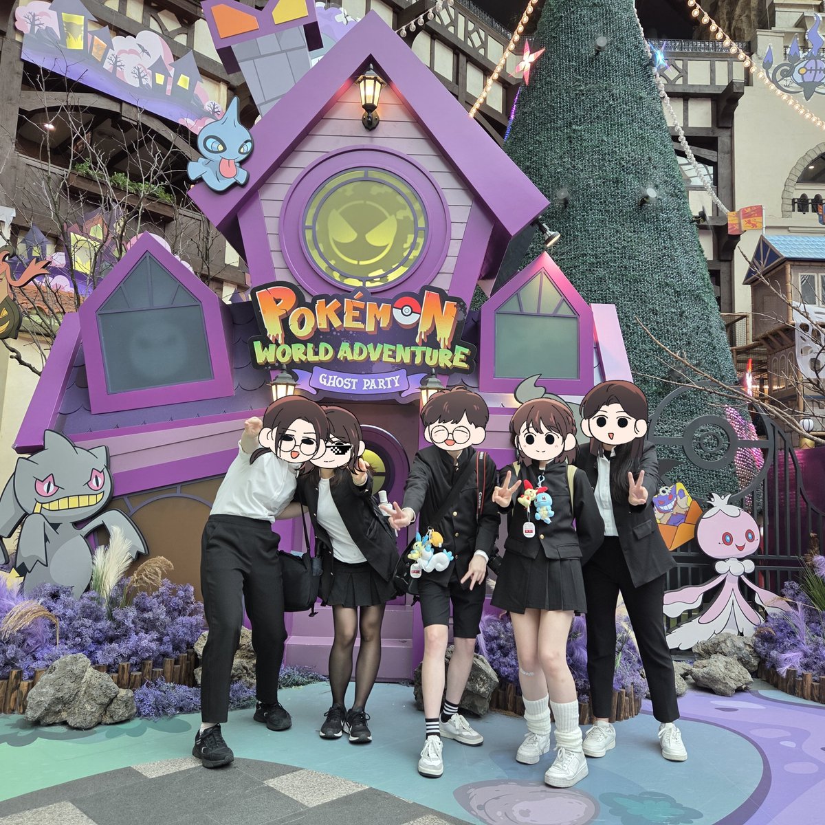 오늘은 종합병동 in 롯데월드!
포켓몬 콜라보 &amp; 할로윈 행사 중이었어요👻