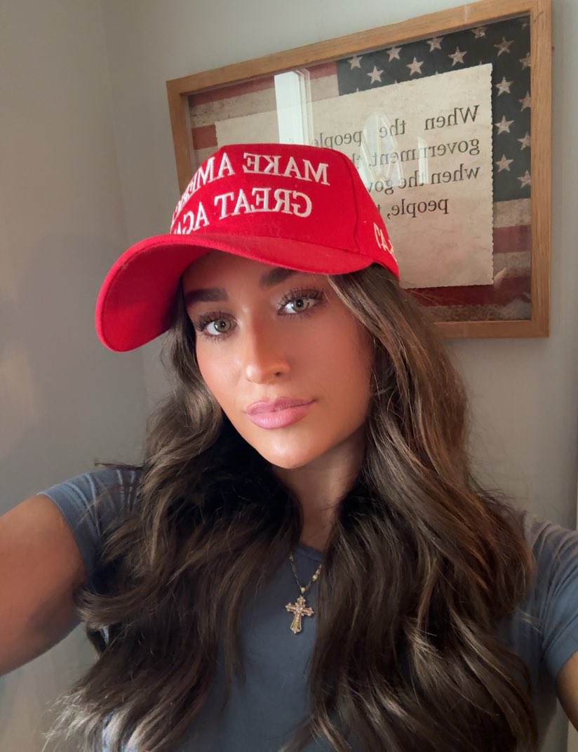 Lauren Maxwell tweet media