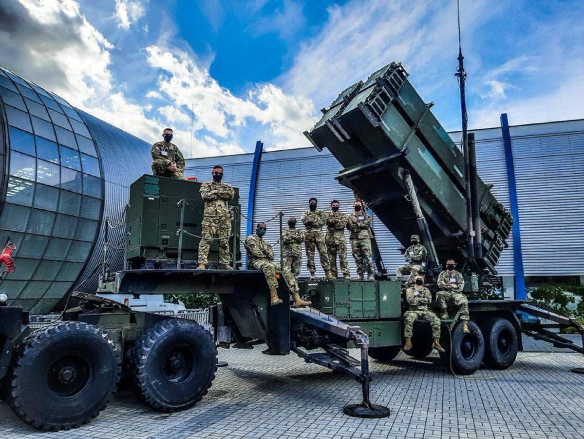 🇷🇺🇺🇦 RUSSIAN MISSILES ARE DODGING UKRAINE’S $1B PATRIOT DEFENSES LIKE A VIDEO GAME

A retired Ukrainian general just admitted what Kyiv won’t say out loud: Patriot missile systems - the West’s crown jewel of air defense - are almost useless right now.

Effectiveness has plummeted