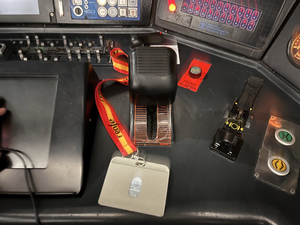 Buenos días y feliz día de la hispanidad a tod@s. 
Hoy ha tocado sacar un RL4.
Puntual en Calaf y la vuelta a Terrassa con un adelanto de 4min. 🤩