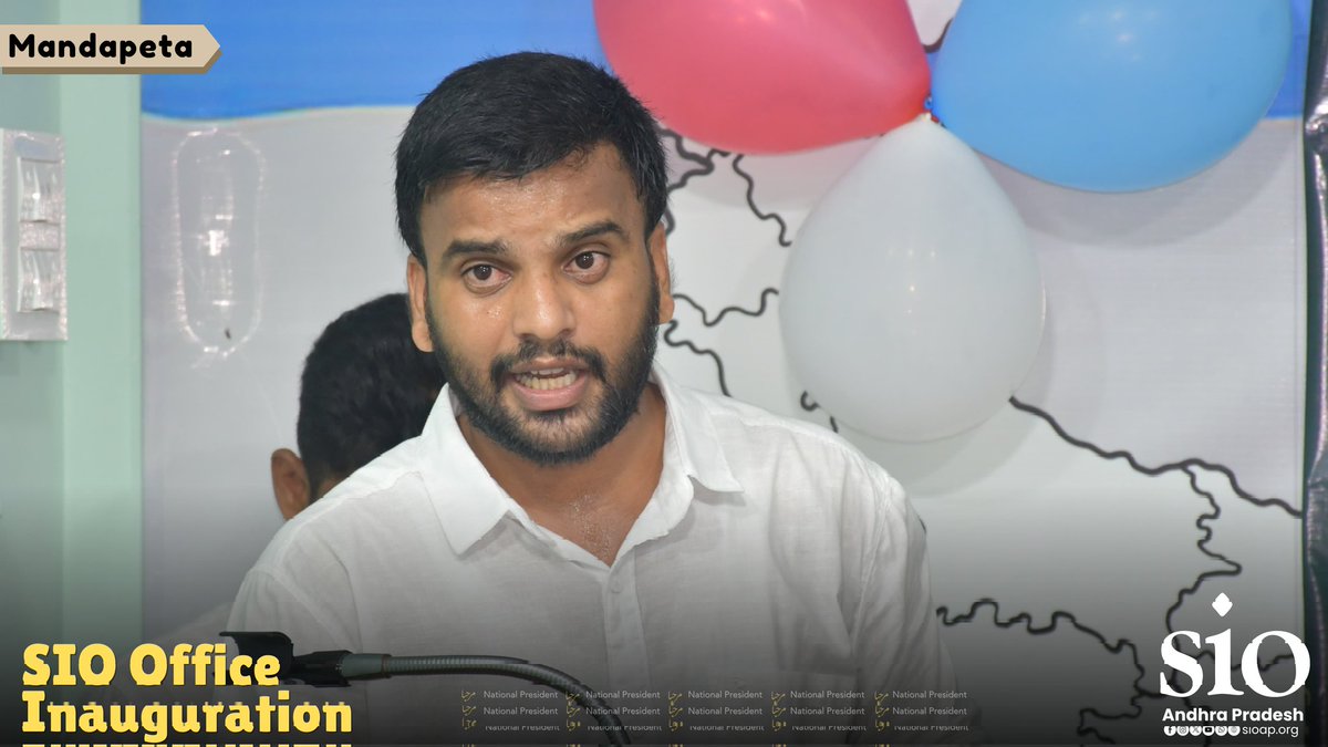 SIO_AP's tweet image. On the occasion of the visit of Br. Abdul Hafeez, National President, SIO of India, the SIO Mandapeta Office was officially inaugurated.The event marked a new chapter of commitment, dedication, and service towards building an intellectually vibrant and morally strong society.