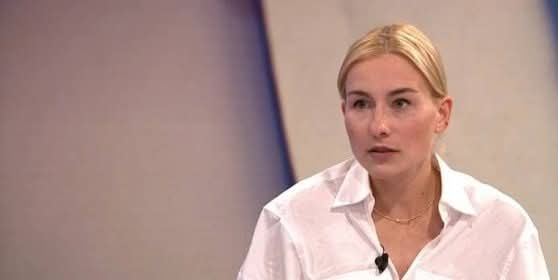 Něco o Deníku N a jeho "novinářce" Zdislavě Pokorné, která vytáhla na světlo údajné rasistické příspěvky Filipa Turka. Cituji bezpečnostního experta Andora Šándora:

"Mnozí si ale na sociálních sítích kladou otázku, jak se k nim (Turkovým příspěvkům) novináři mohli dostat.