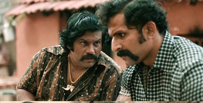 PollathavanMeme's tweet image. அரசன் படத்துல தனுஷ் reference இருக்குனு சிக்னல் மட்டும் குடு தியேட்டர நாங்க ஃபுல் பண்ணி தர்றோம் @theVcreations