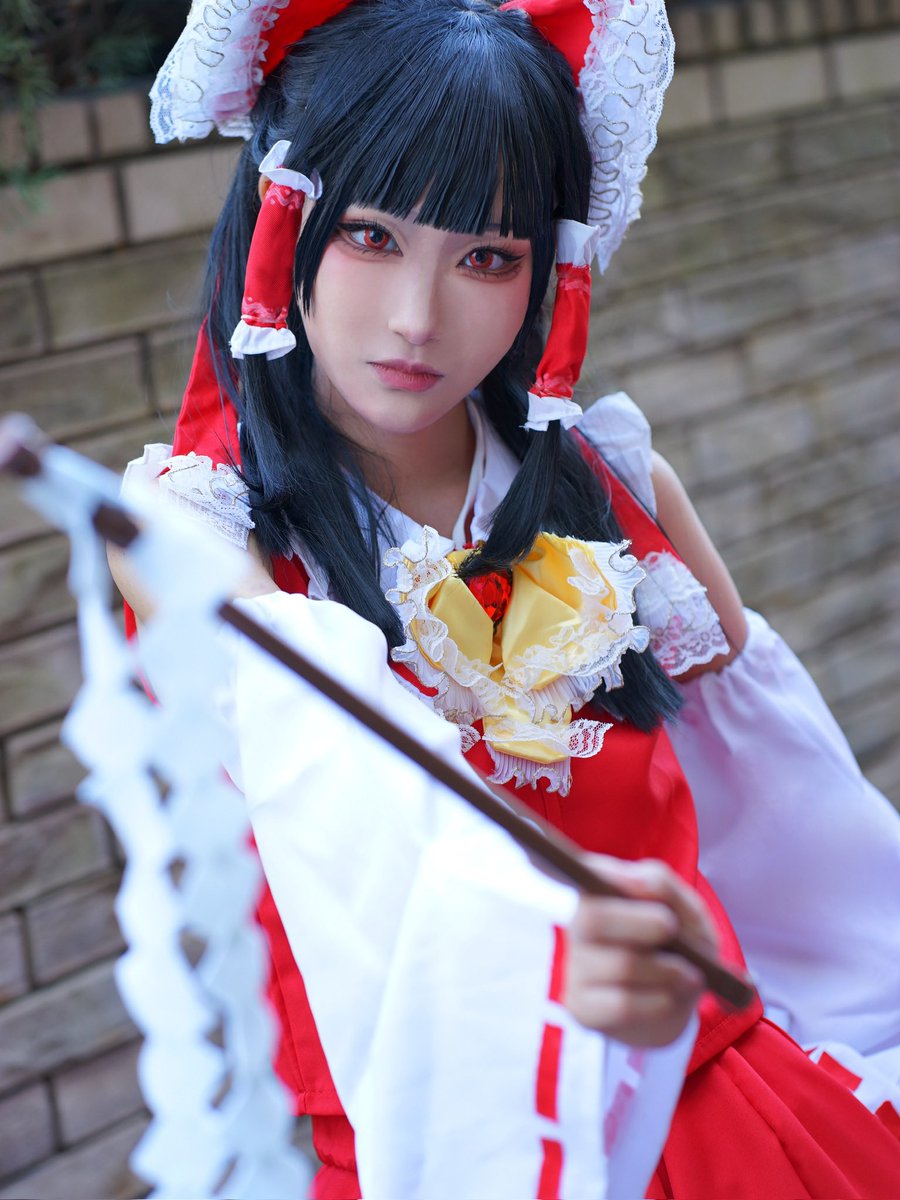 cosplay
.

素敵な賽銭箱はそこよ

.
photo  <a href="/vSp9uTXfVhmOnVo/">ぶひぃ太郎🐷池ハロ25.26a！</a> さん